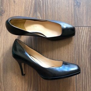 Cole Haan Nike Air Black Carma Heels size 9aa